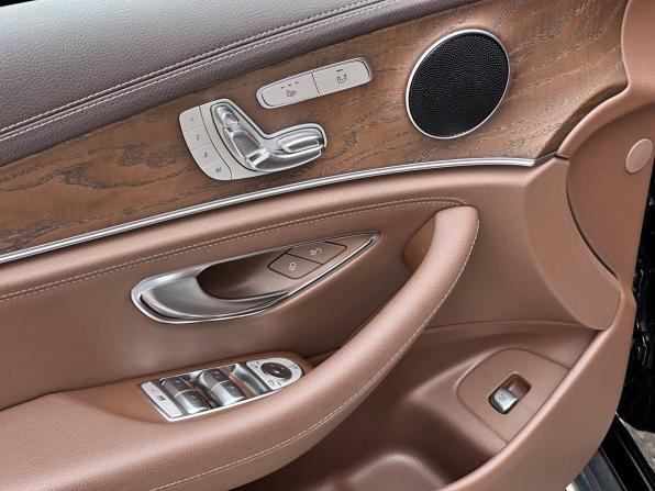 Mercedes-Benz E-Класс V (W213 S213 C238) с пробегом 2017 года, цена 3 300 000 рублей, 126808 км, универсал, Автокод Объявления