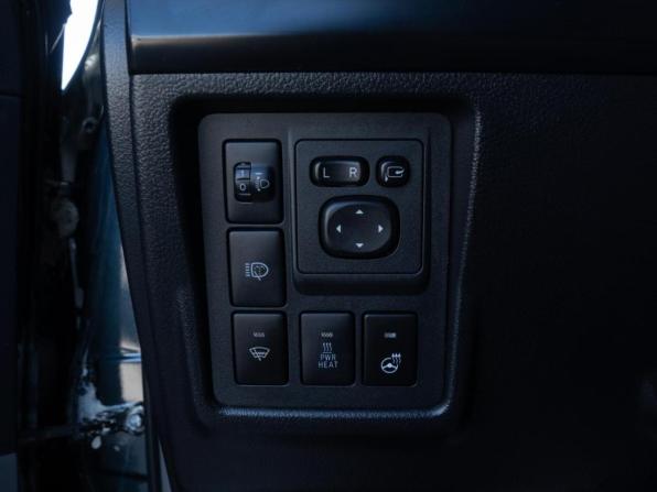 Toyota Land Cruiser Prado 150 Series с пробегом 2011 года, цена 3 200 000 рублей, 285665 км, внедорожник, Автокод Объявления