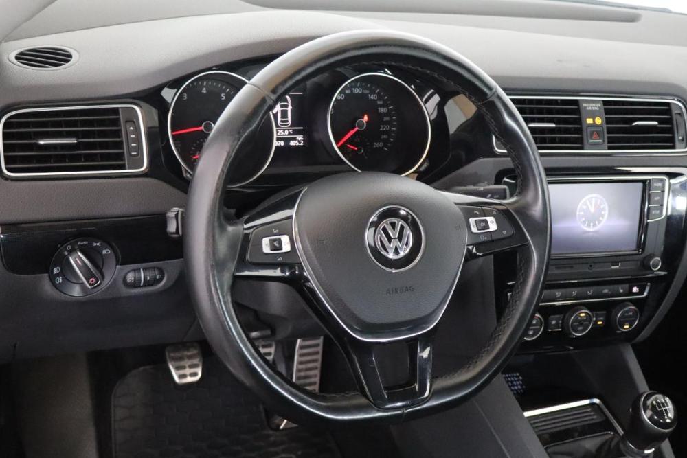 Volkswagen Jetta VI Рестайлинг Санкт-Петербург  - изображение 9