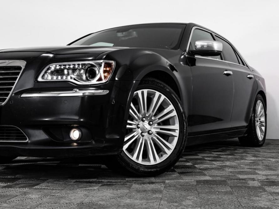 Chrysler 300C II Санкт-Петербург  - изображение 2