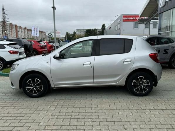 Renault Sandero II с пробегом 2016 года, цена 845 000 рублей, 79000 км, хэтчбек, Автокод Объявления
