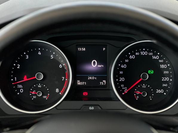 Volkswagen Tiguan II с пробегом 2017 года, цена 2 279 000 рублей, 98369 км, внедорожник, Автокод Объявления