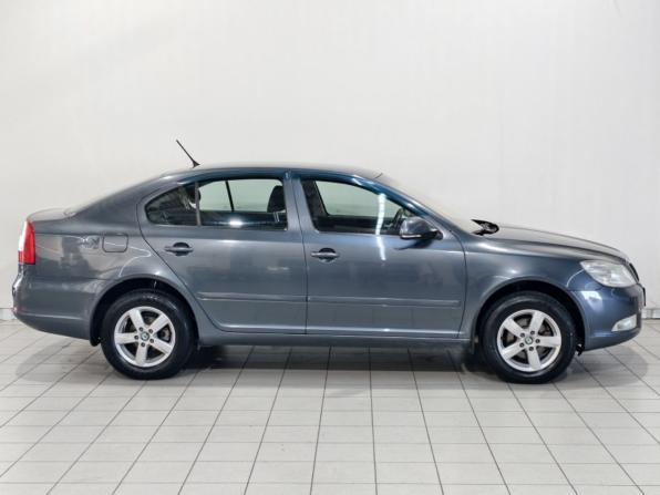 Skoda Octavia II (A5) Рестайлинг с пробегом 2012 года, цена 845 000 рублей, 196866 км, лифтбек, Автокод Объявления