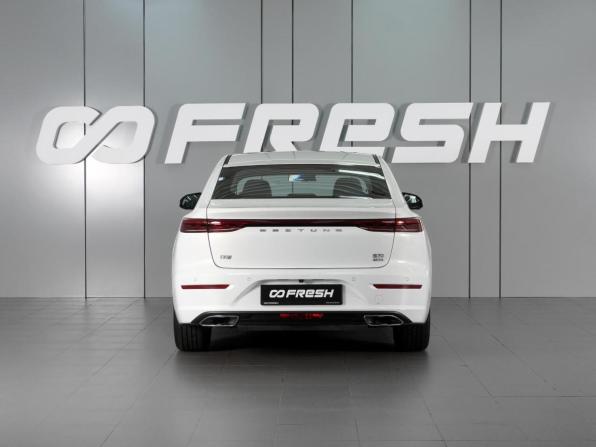 FAW Bestune B70 I Рестайлинг с пробегом 2024 года, цена 2 290 000 рублей, 105 км, лифтбек, Автокод Объявления