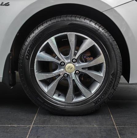 Hyundai Solaris I Рестайлинг с пробегом 2015 года, цена 1 065 000 рублей, 60312 км, седан, Автокод Объявления