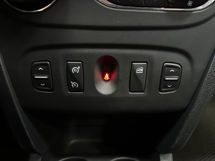 Renault Sandero II Санкт-Петербург  - изображение 23