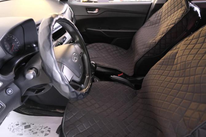 Hyundai Solaris II с пробегом 2017 года, цена 849 000 рублей, 124000 км, седан, Автокод Объявления