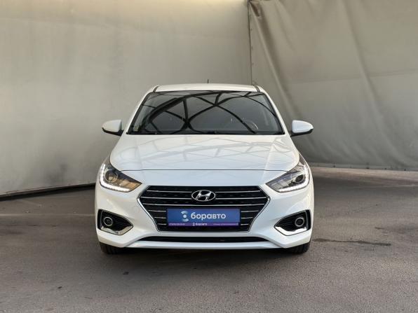 Hyundai Solaris II с пробегом 2018 года, цена 1 400 000 рублей, 54500 км, седан, Автокод Объявления