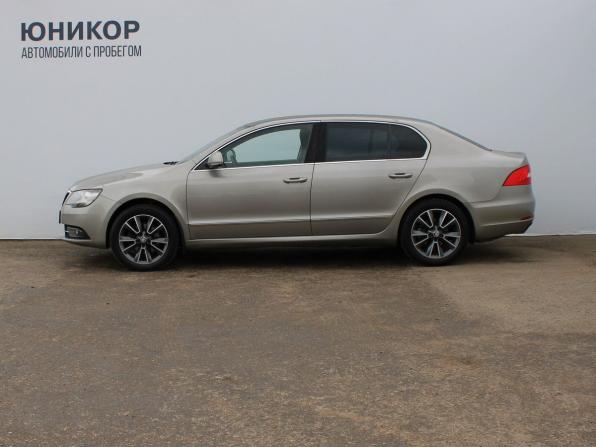 Skoda Superb II Рестайлинг с пробегом 2013 года, цена 889 000 рублей, 198211 км, лифтбек, Автокод Объявления