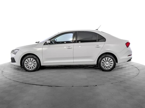 Skoda Rapid II с пробегом 2021 года, цена 1 715 000 рублей, 69993 км, лифтбек, Автокод Объявления