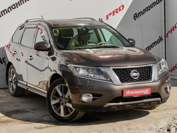 Nissan Pathfinder IV с пробегом 2014 года, цена 1 790 000 рублей, 191205 км, внедорожник, Автокод Объявления