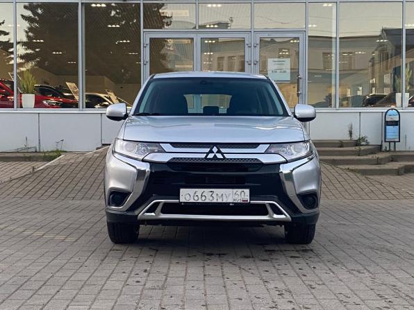 Mitsubishi Outlander III Рестайлинг 3 с пробегом 2019 года, цена 1 649 000 рублей, 193974 км, внедорожник, Автокод Объявления