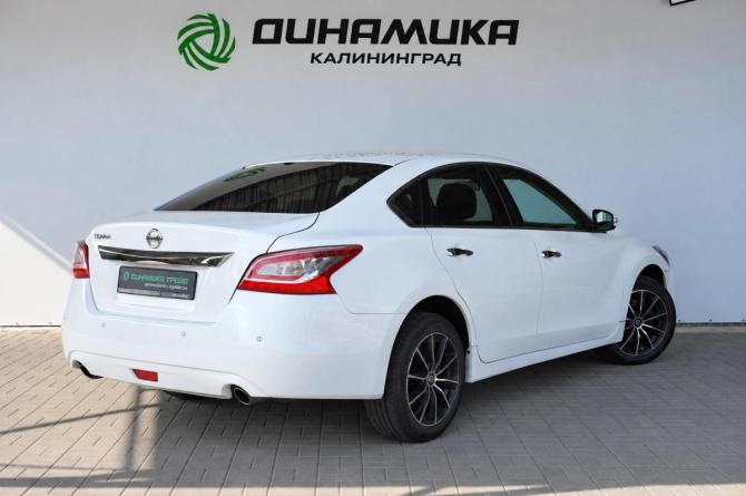 Nissan Teana III (L33) с пробегом 2015 года, цена 1 060 000 рублей, 240963 км, седан, Автокод Объявления