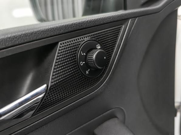 Skoda Rapid I Рестайлинг с пробегом 2017 года, цена 1 240 000 рублей, 140095 км, лифтбек, Автокод Объявления