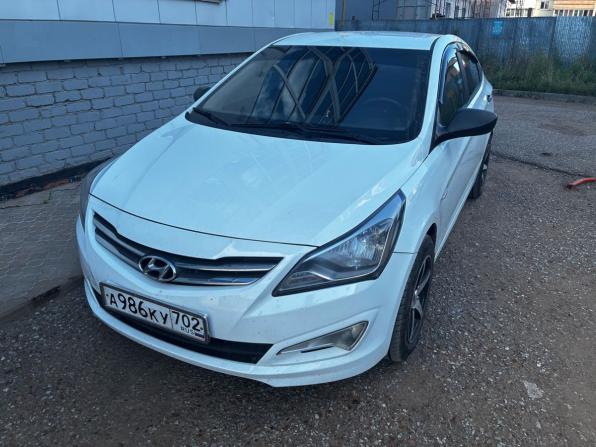 Hyundai Solaris I Рестайлинг с пробегом 2016 года, цена 1 049 000 рублей, 136000 км, седан, Автокод Объявления