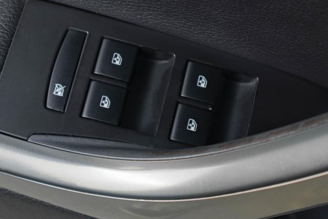 Opel Astra J с пробегом 2011 года, цена 729 000 рублей, 160600 км, хэтчбек, Автокод Объявления