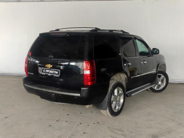 Chevrolet Tahoe III с пробегом 2012 года, цена 1 820 000 рублей, 327922 км, внедорожник, Автокод Объявления