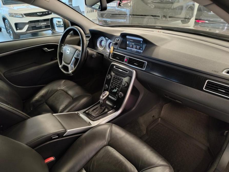 Volvo XC70 II Санкт-Петербург  - изображение 8