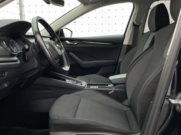 Skoda Octavia IV (A8) с пробегом 2020 года, цена 2 050 000 рублей, 87864 км, лифтбек, Автокод Объявления