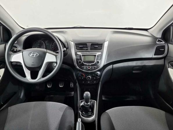 Hyundai Solaris I с пробегом 2012 года, цена 730 000 рублей, 126408 км, седан, Автокод Объявления