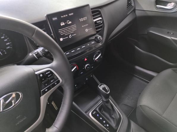 Hyundai Solaris II Рестайлинг с пробегом 2021 года, цена 1 680 000 рублей, 42790 км, седан, Автокод Объявления