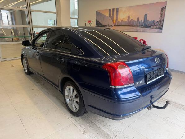 Toyota Avensis II с пробегом 2003 года, цена 556 500 рублей, 380306 км, лифтбек, Автокод Объявления