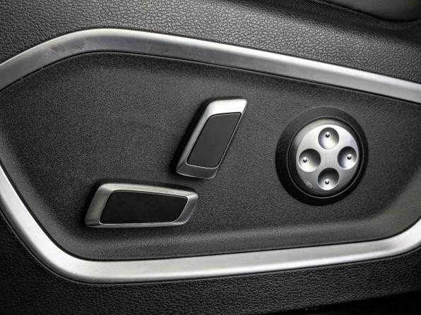 Geely Tugella I Рестайлинг с пробегом 2023 года, цена 2 630 000 рублей, 79232 км, внедорожник, Автокод Объявления