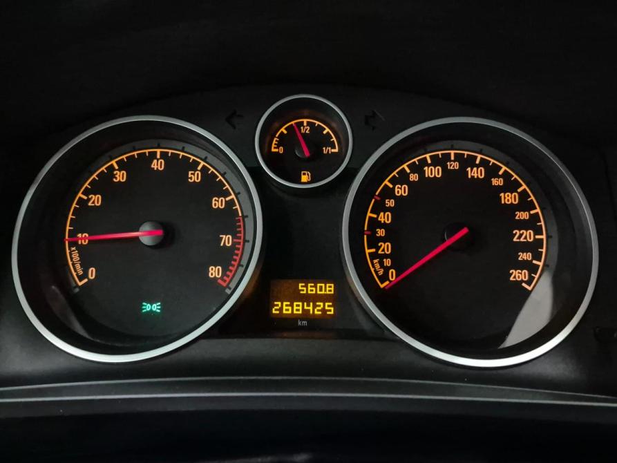 Opel Zafira B Рестайлинг Альметьевск  - изображение 16