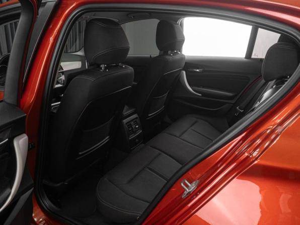 BMW 1 серии II (F20/F21) Рестайлинг 2 с пробегом 2018 года, цена 1 849 000 рублей, 66670 км, хэтчбек, Автокод Объявления