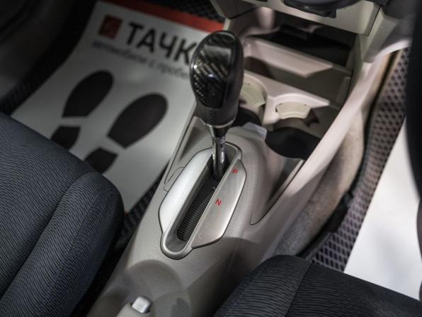 Honda Insight II с пробегом 2009 года, цена 830 500 рублей, 133239 км, хэтчбек, Автокод Объявления