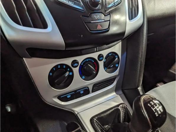 Ford Focus III с пробегом 2011 года, цена 650 000 рублей, 192328 км, хэтчбек, Автокод Объявления