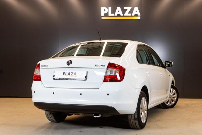 Skoda Rapid I с пробегом 2016 года, цена 1 075 000 рублей, 208957 км, лифтбек, Автокод Объявления