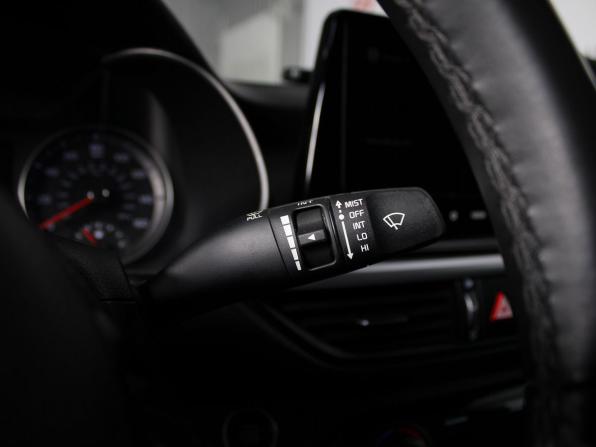 Kia Forte III Рестайлинг с пробегом 2022 года, цена 2 090 000 рублей, 49897 км, седан, Автокод Объявления