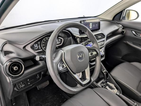 Changan Alsvin с пробегом 2023 года, цена 1 240 000 рублей, 38985 км, седан, Автокод Объявления