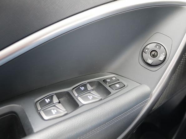 Hyundai Santa Fe III с пробегом 2013 года, цена 1 590 000 рублей, 181490 км, внедорожник, Автокод Объявления