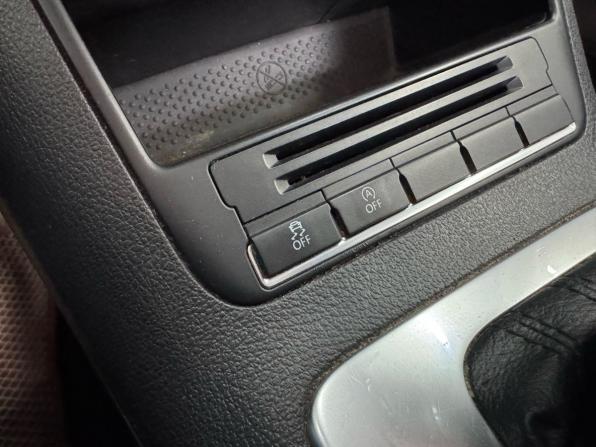 Volkswagen Tiguan I Рестайлинг с пробегом 2012 года, цена 1 059 000 рублей, 243642 км, внедорожник, Автокод Объявления