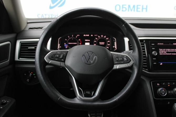 Volkswagen Atlas I Рестайлинг с пробегом 2021 года, цена 4 400 000 рублей, 60000 км, внедорожник, Автокод Объявления