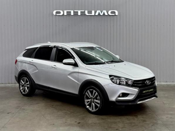 Lada (ВАЗ) Vesta I с пробегом 2021 года, цена 1 347 000 рублей, 43979 км, универсал, Автокод Объявления