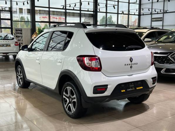 Renault Sandero II Рестайлинг с пробегом 2019 года, цена 1 320 000 рублей, 88000 км, хэтчбек, Автокод Объявления