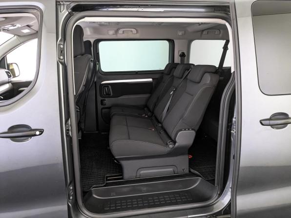 Peugeot Traveller I с пробегом 2021 года, цена 2 999 000 рублей, 97927 км, минивэн, Автокод Объявления