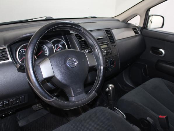 Nissan Tiida I Рестайлинг с пробегом 2011 года, цена 889 900 рублей, 139535 км, хэтчбек, Автокод Объявления