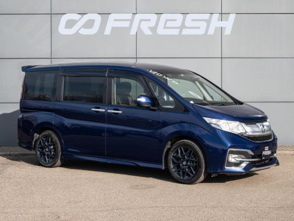 Honda Stepwgn V с пробегом 2016 года, цена 1 775 000 рублей, 151856 км, минивэн, Автокод Объявления