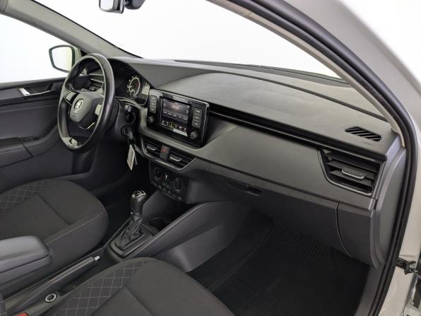 Skoda Rapid II с пробегом 2020 года, цена 1 235 000 рублей, 164149 км, лифтбек, Автокод Объявления