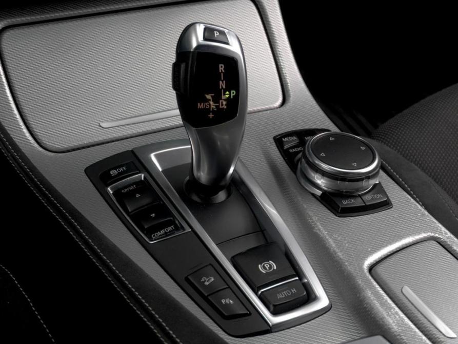 BMW 5 серии VI (F10/F11/F07) Рестайлинг Тюмень  - изображение 13