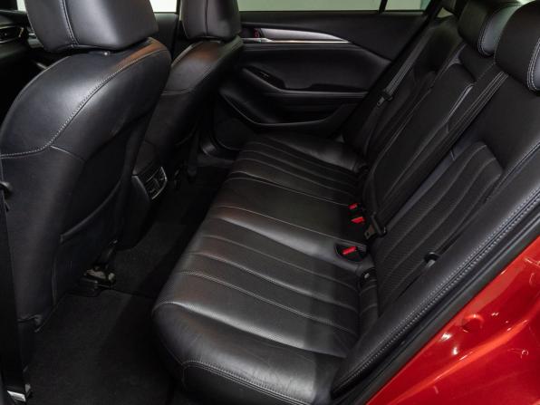 Mazda 6 III (GJ) Рестайлинг 2 с пробегом 2020 года, цена 2 399 000 рублей, 105530 км, седан, Автокод Объявления