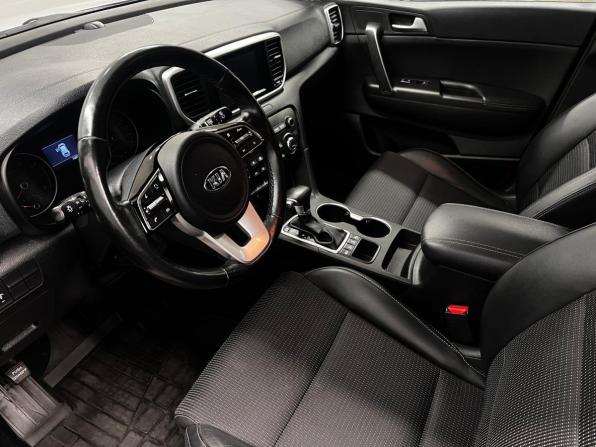 Kia Sportage IV Рестайлинг с пробегом 2019 года, цена 2 192 000 рублей, 108767 км, внедорожник, Автокод Объявления