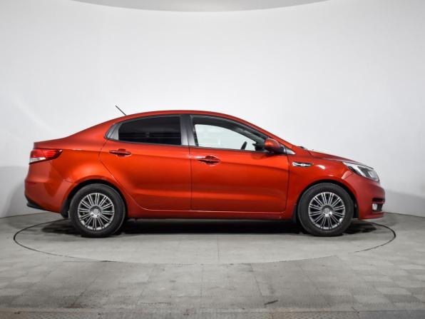 Kia Rio III Рестайлинг с пробегом 2016 года, цена 949 000 рублей, 140758 км, седан, Автокод Объявления