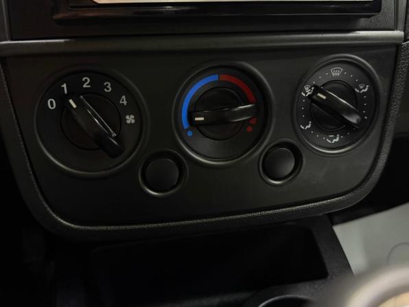 Ford Fiesta Mk5 с пробегом 2007 года, цена 320 000 рублей, 223150 км, хэтчбек, Автокод Объявления