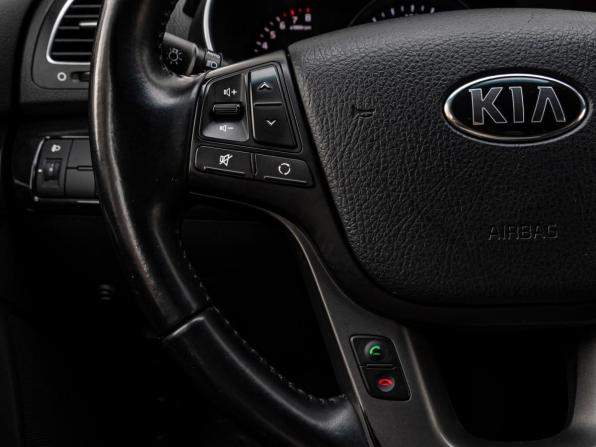 Kia Sorento II Рестайлинг с пробегом 2019 года, цена 2 198 000 рублей, 97283 км, внедорожник, Автокод Объявления
