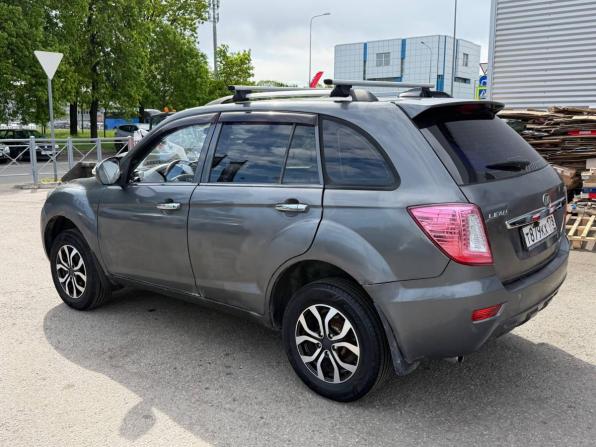 Lifan X60 I Рестайлинг с пробегом 2015 года, цена 399 000 рублей, 180000 км, внедорожник, Автокод Объявления